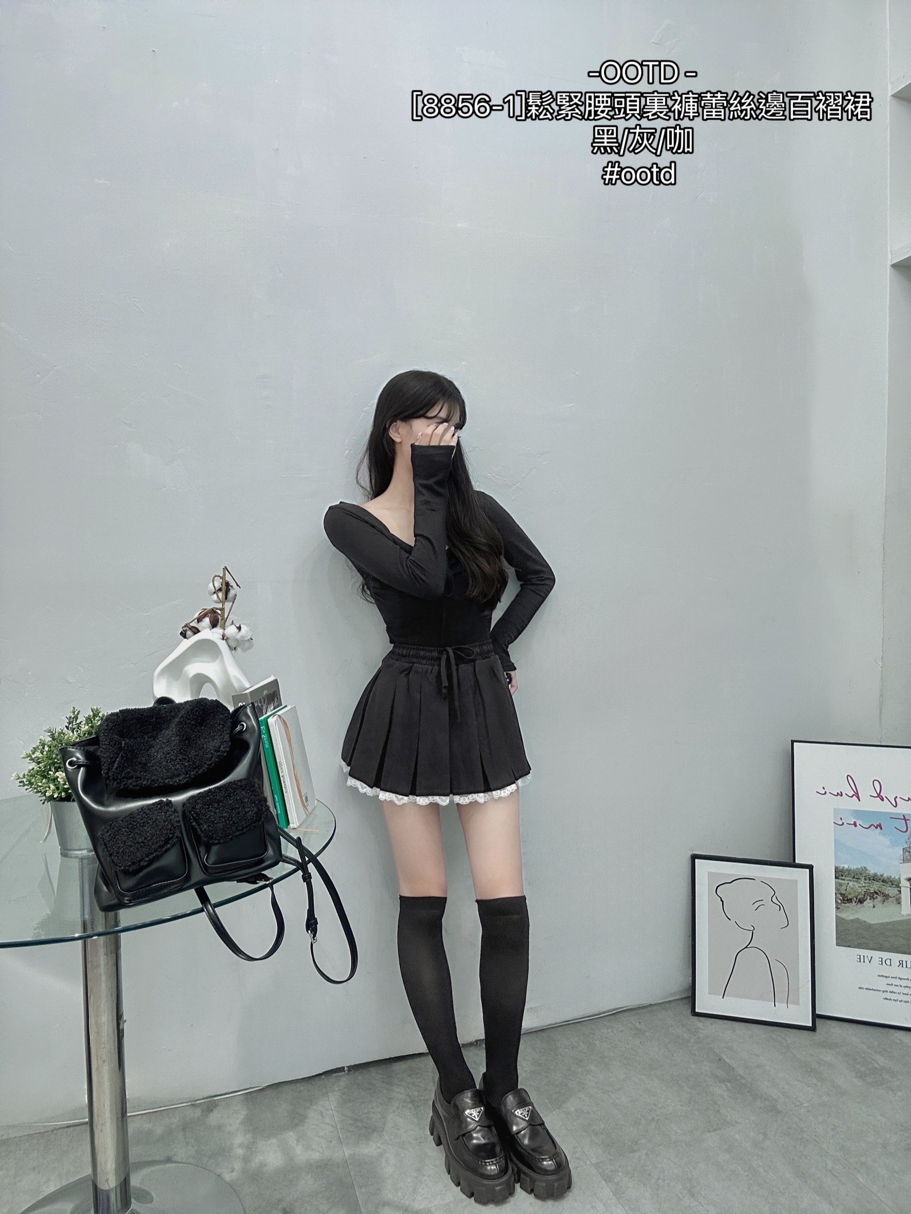 [8856-1]鬆緊腰頭裏褲蕾絲邊百褶裙 (6)