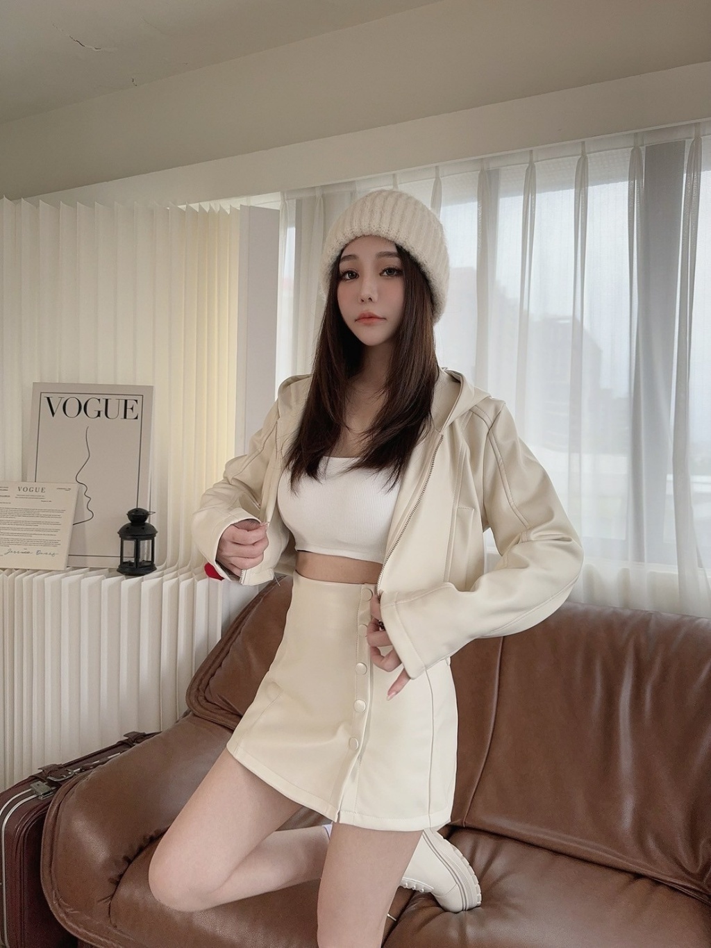 7290訂製款-皮革排扣褲裙+短版連帽 (2)