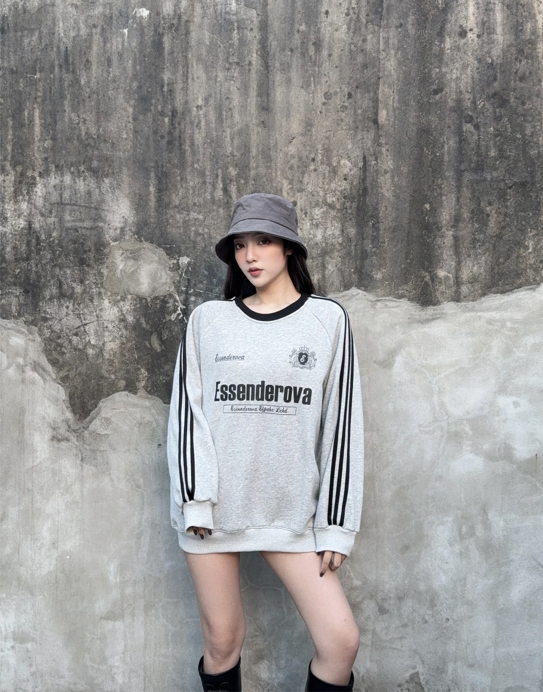 1024501『選品』美式運動休閒三線撞色刷毛T (2)