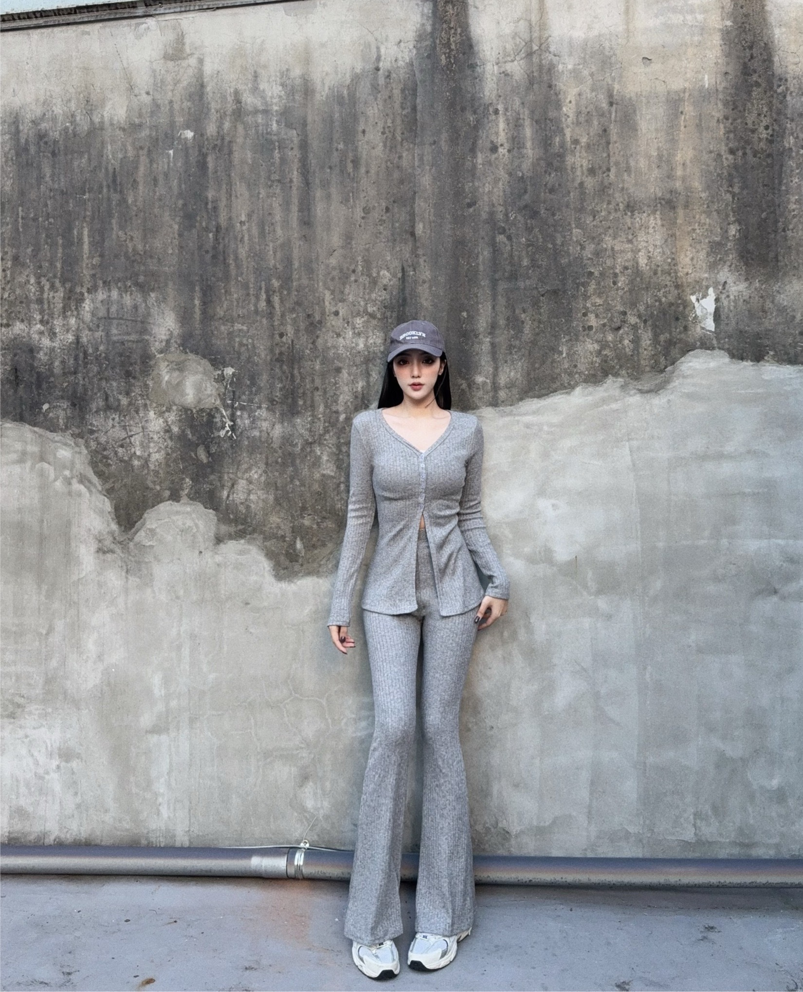 10241198『選品』御姐風坑條開叉排扣SET (2)