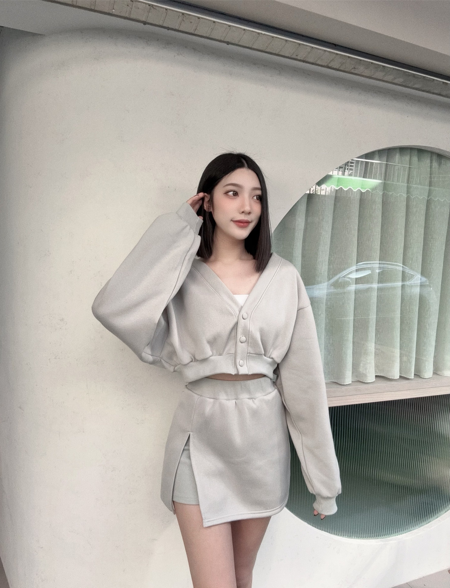 12040057『訂製款』甜美V字領包扣開叉短裙SET (2)