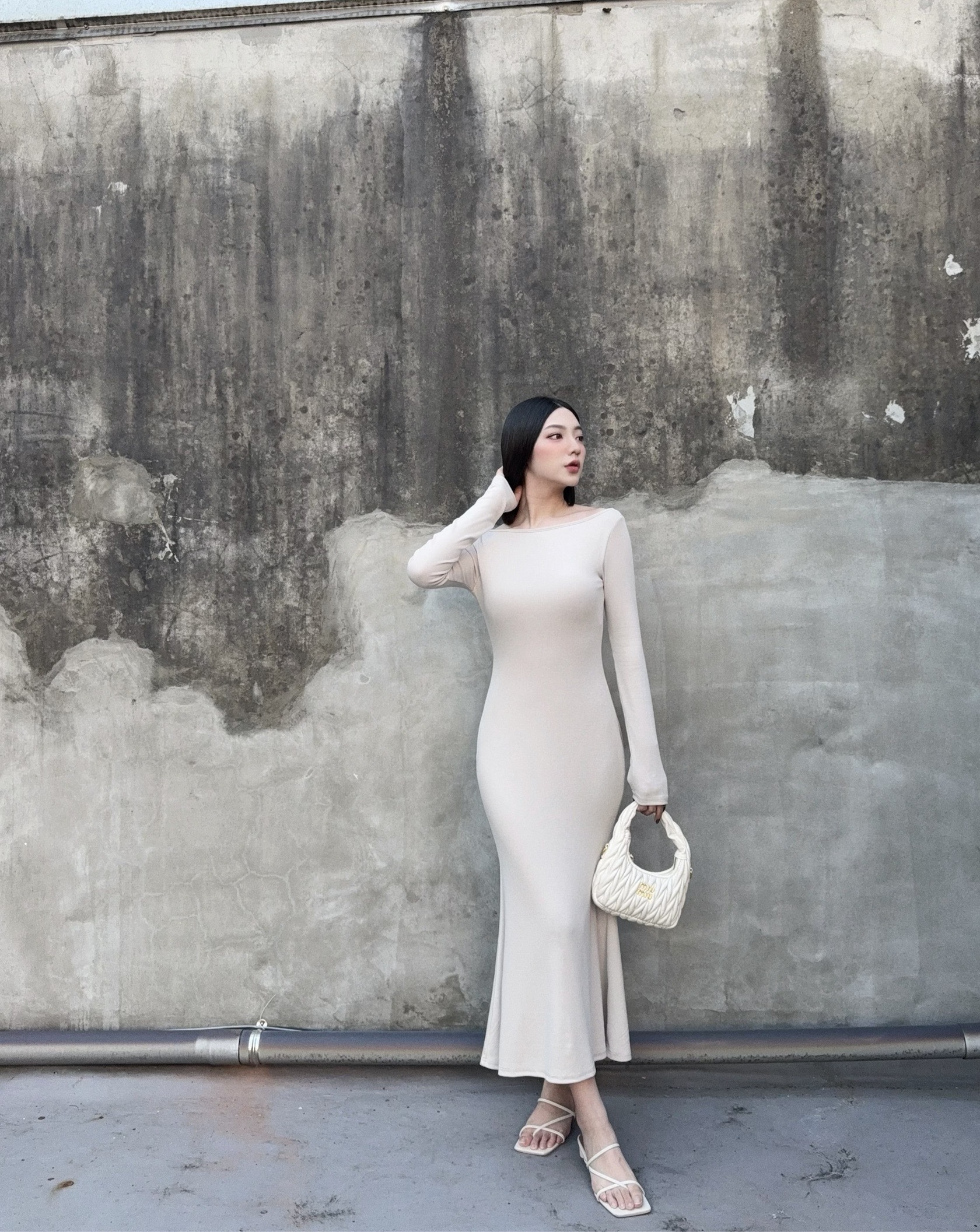 12041021『訂製款』歐美走線鏈條美背包臀魚尾長洋