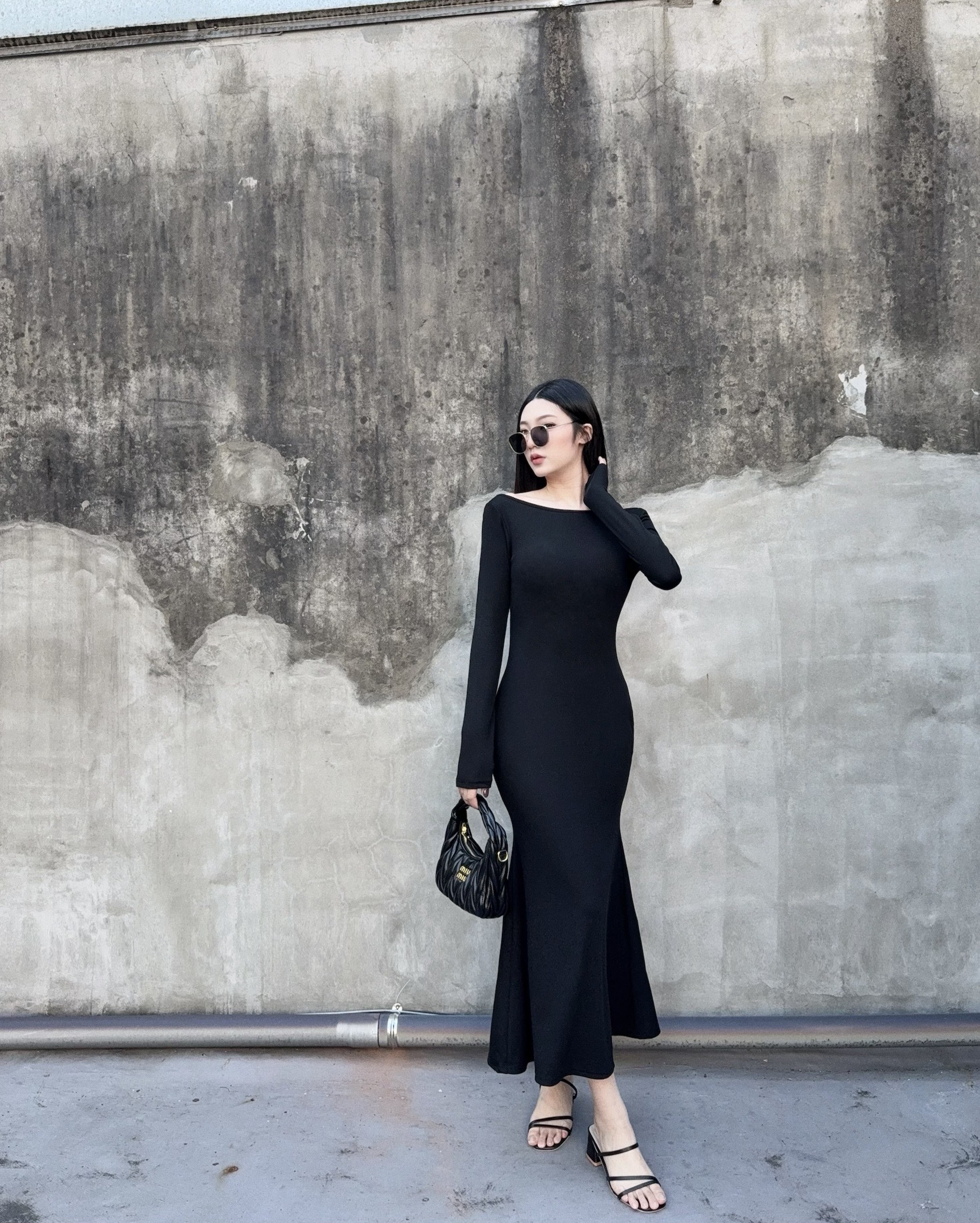 12041021『訂製款』歐美走線鏈條美背包臀魚尾長洋 (5)