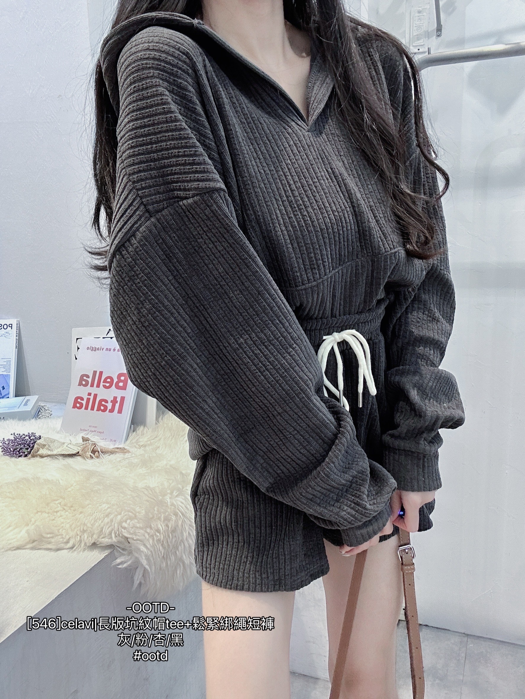 [546]celavi長版坑紋帽tee+鬆緊綁繩短褲 (5)
