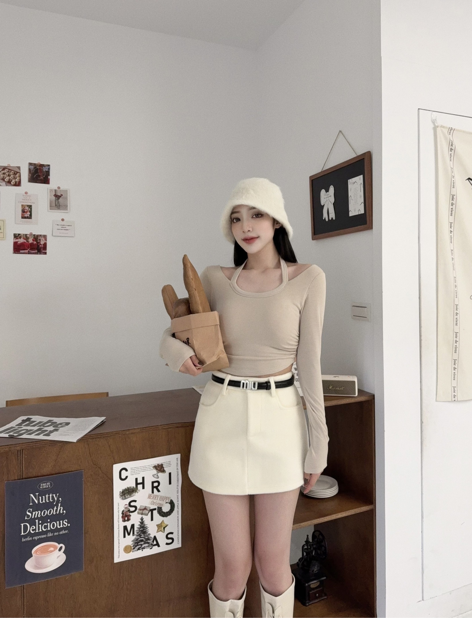 12118982『選品』羊毛絨🐑Miu系列短裙+皮帶