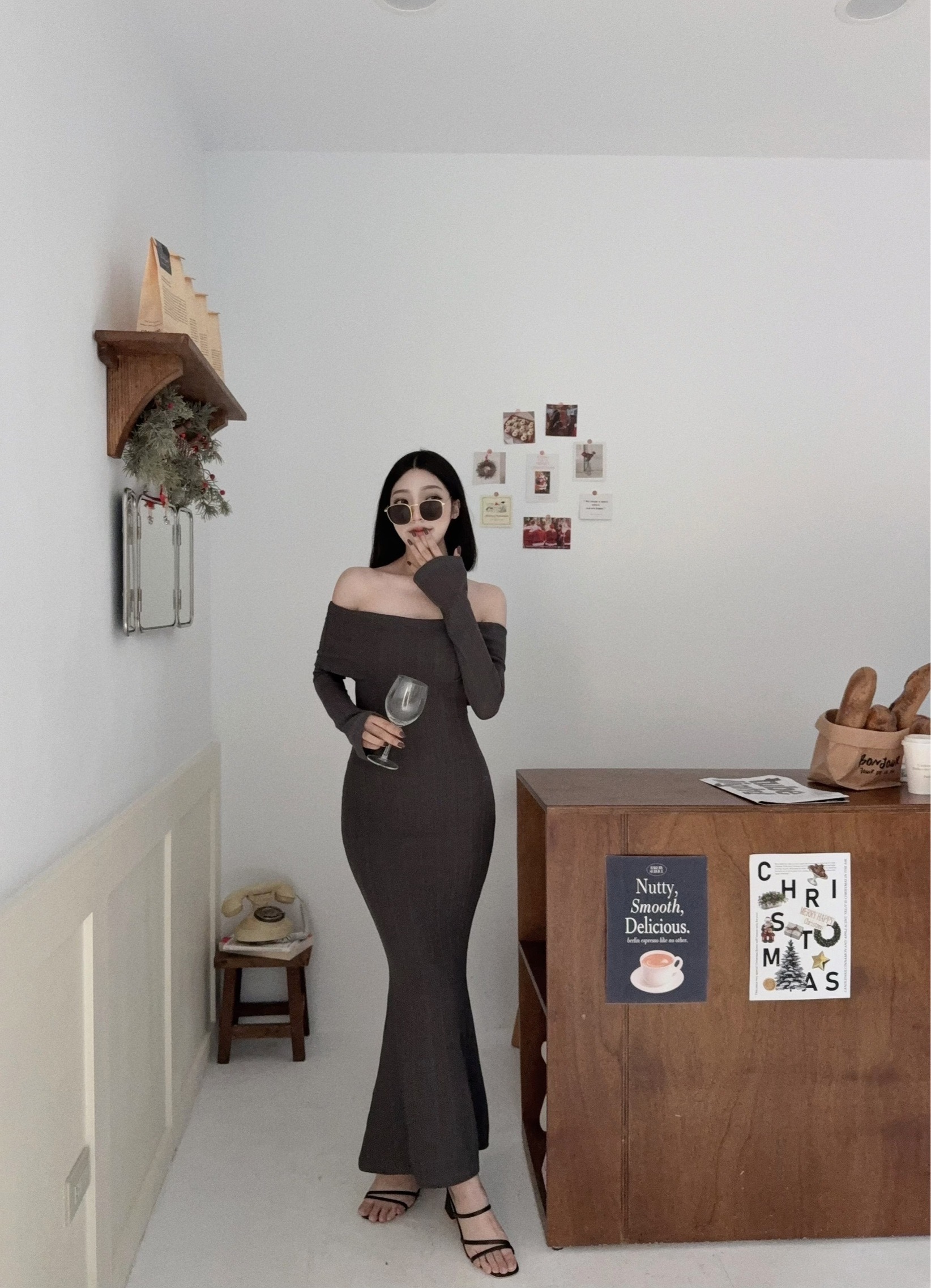 12115411『訂製款』高級線條感顯瘦翻領魚尾洋裝 (3)