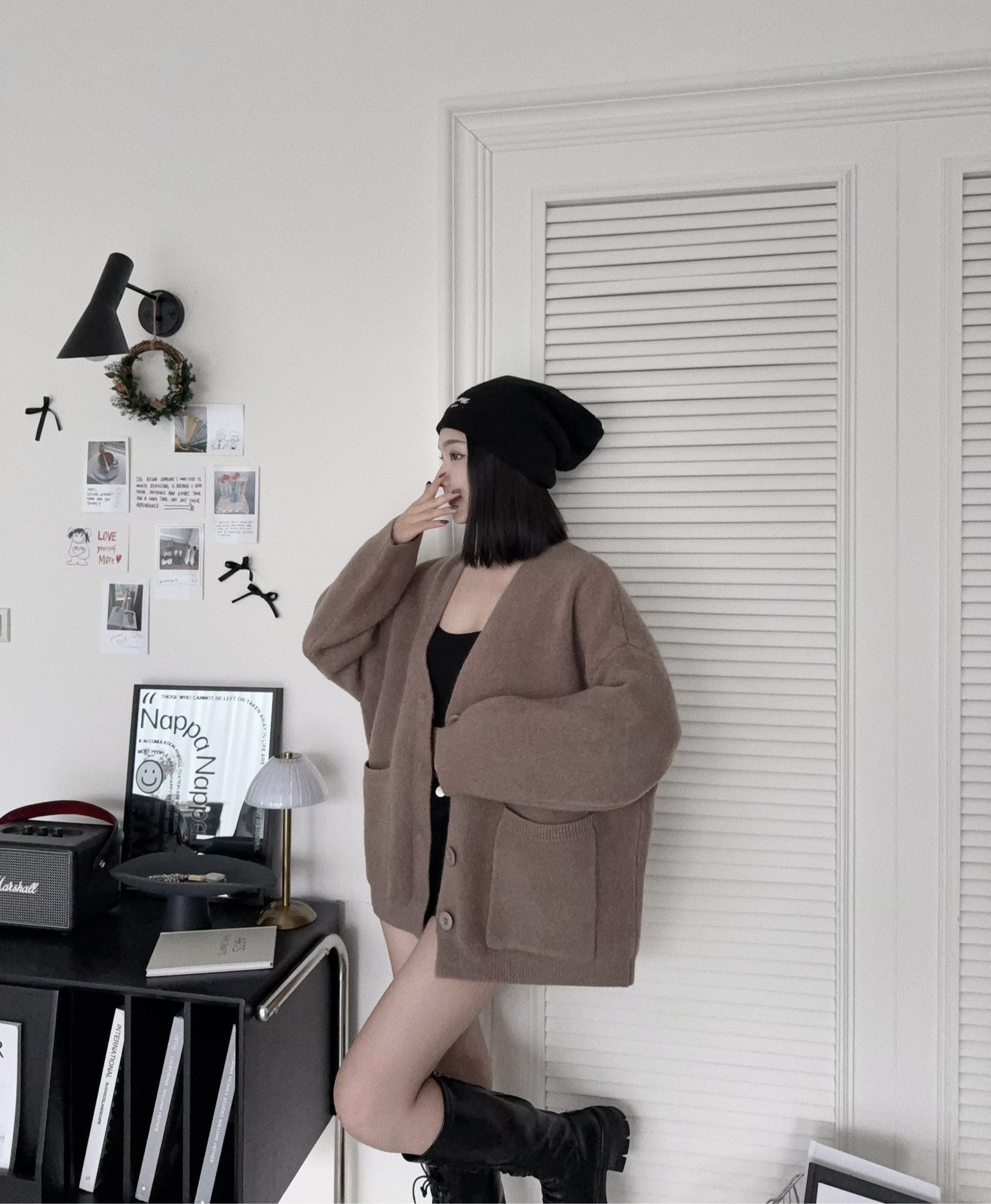 12180108『選品』冬日奶糯厚料排扣針織外套 (3)