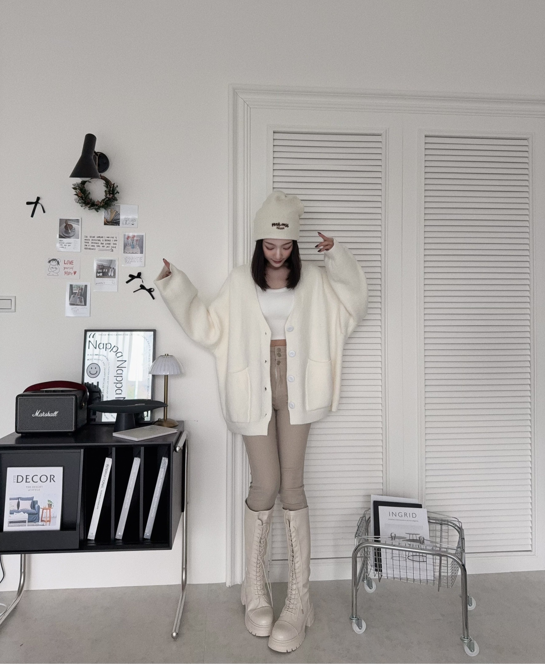 12180108『選品』冬日奶糯厚料排扣針織外套 (4)