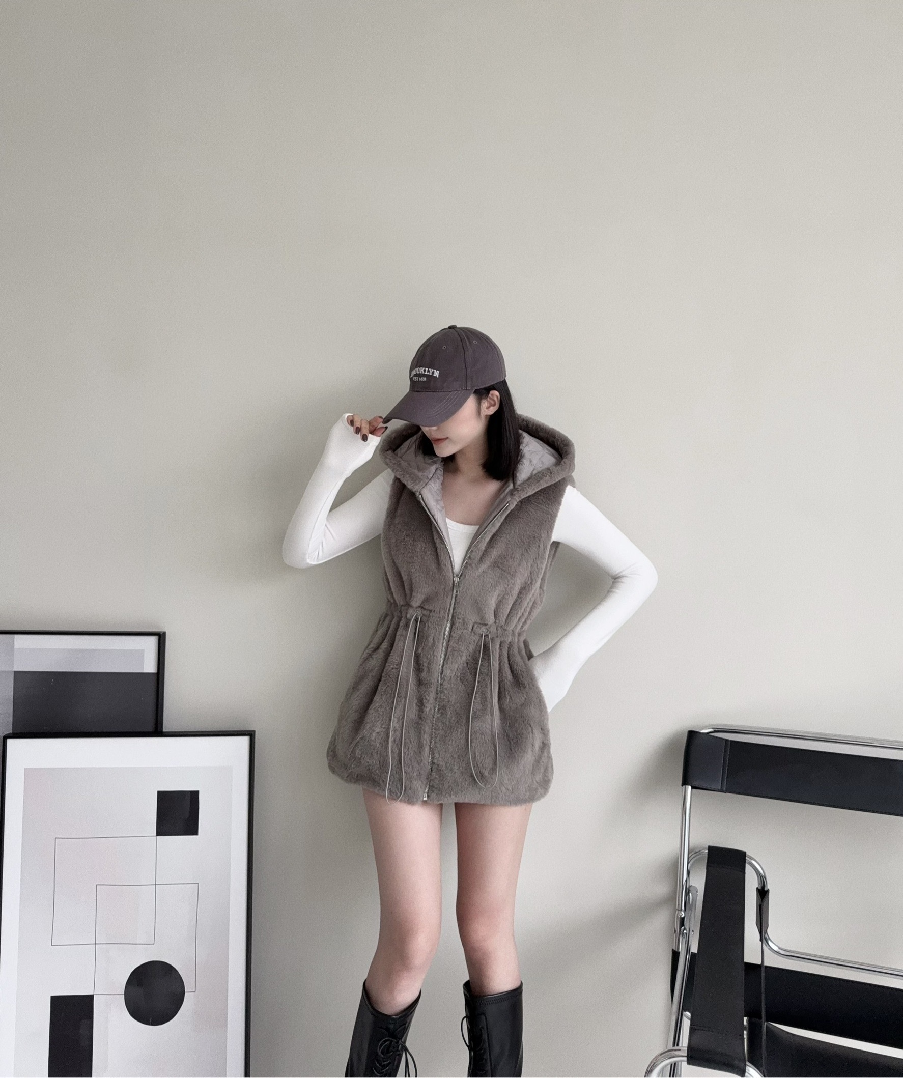 12185100『選品』冬日可愛毛茸茸縮腰長版背心 (4)