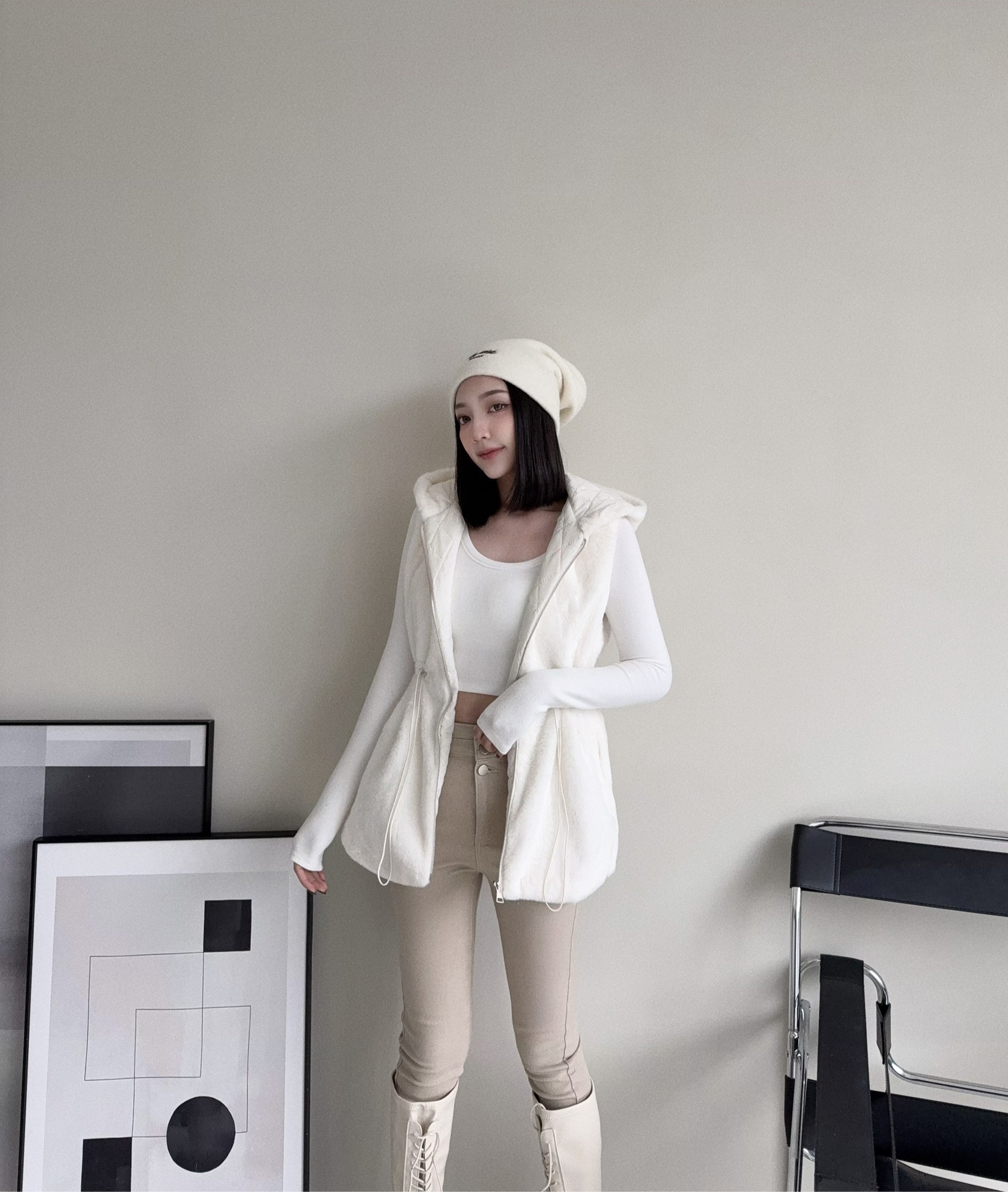 12185100『選品』冬日可愛毛茸茸縮腰長版背心 (3)