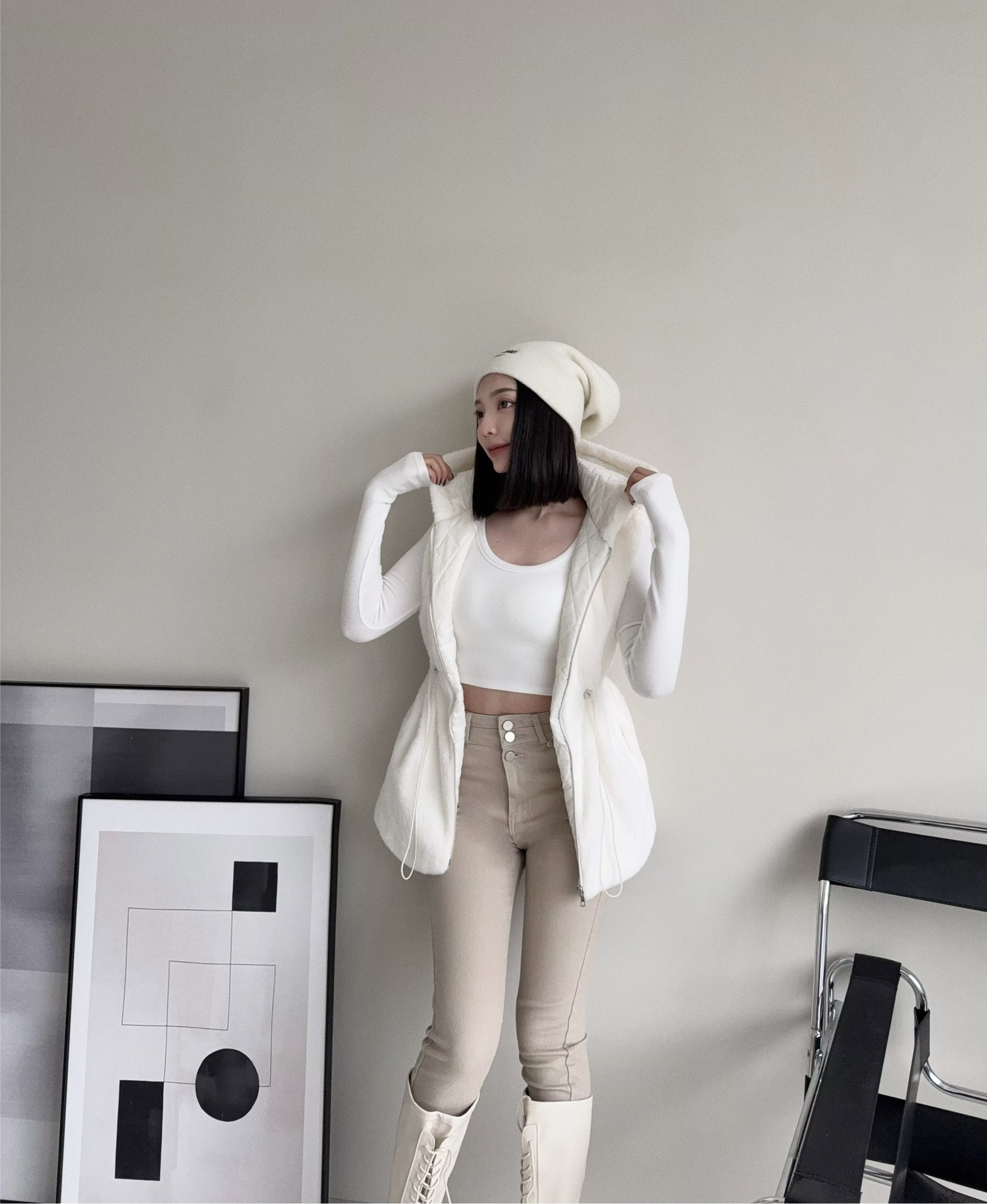 12185100『選品』冬日可愛毛茸茸縮腰長版背心 (2)