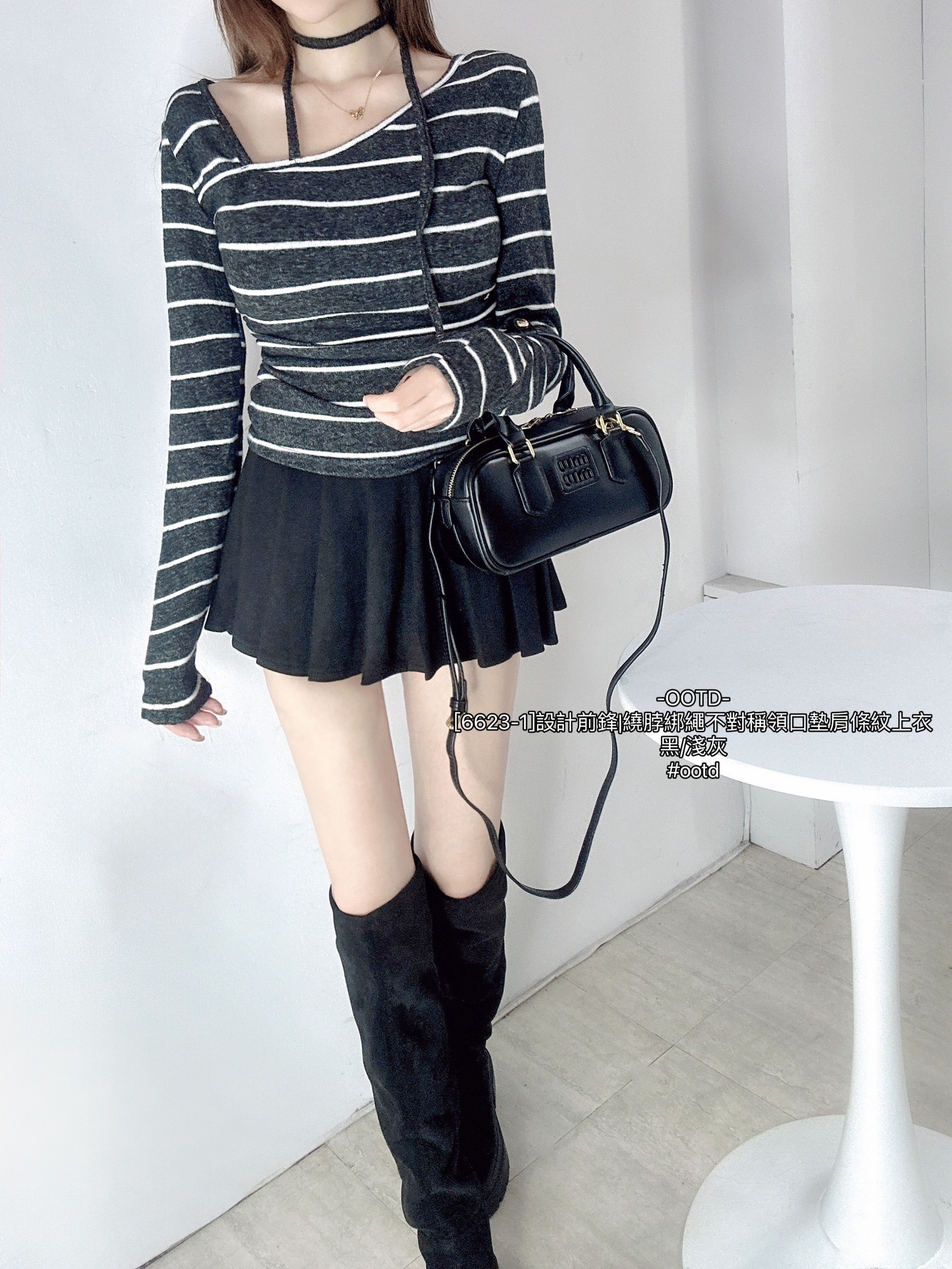 [6623-1]設計前鋒繞脖綁繩不對稱領口墊肩條紋上衣 (3)