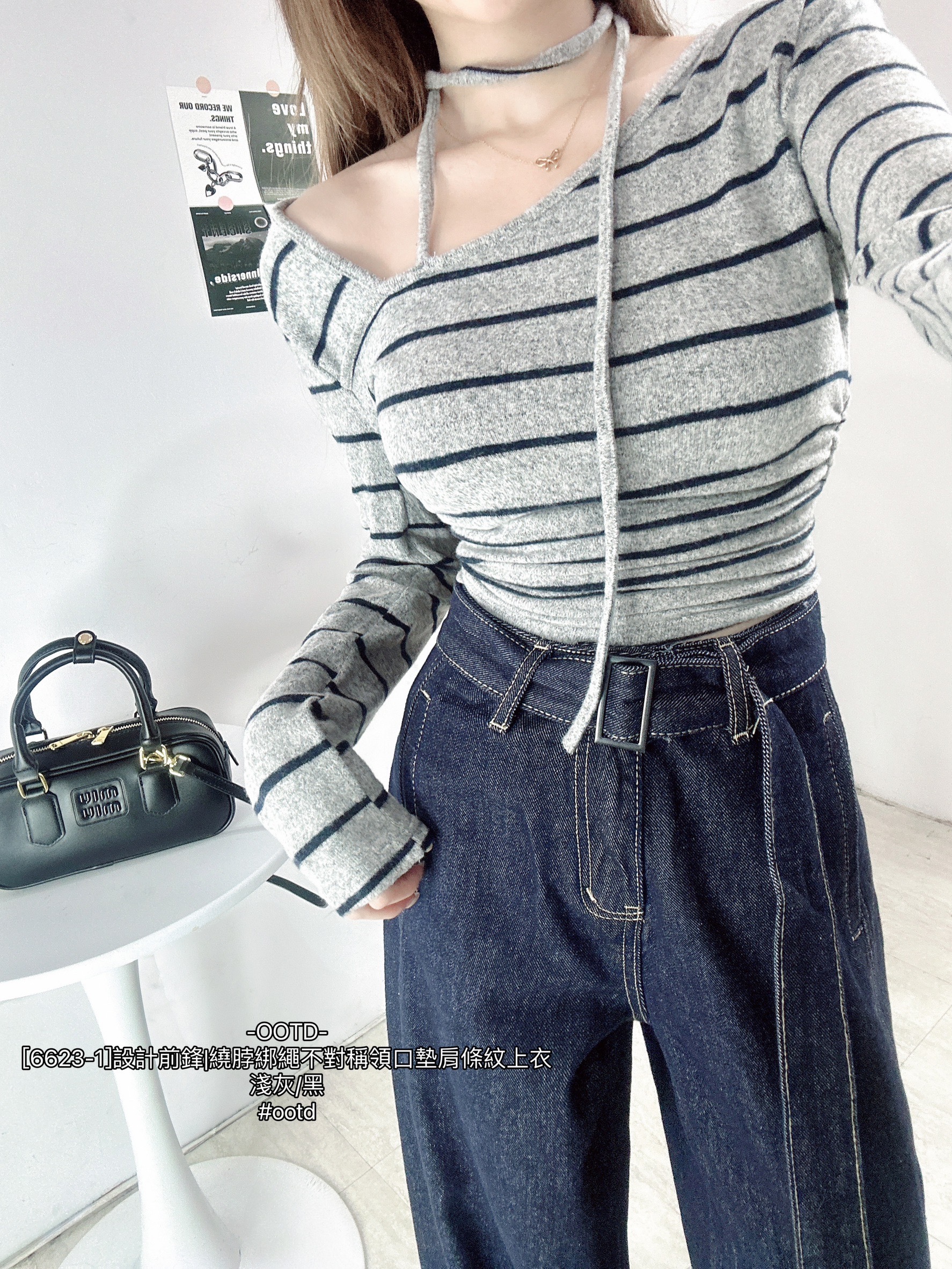 [6623-1]設計前鋒繞脖綁繩不對稱領口墊肩條紋上衣 (2)