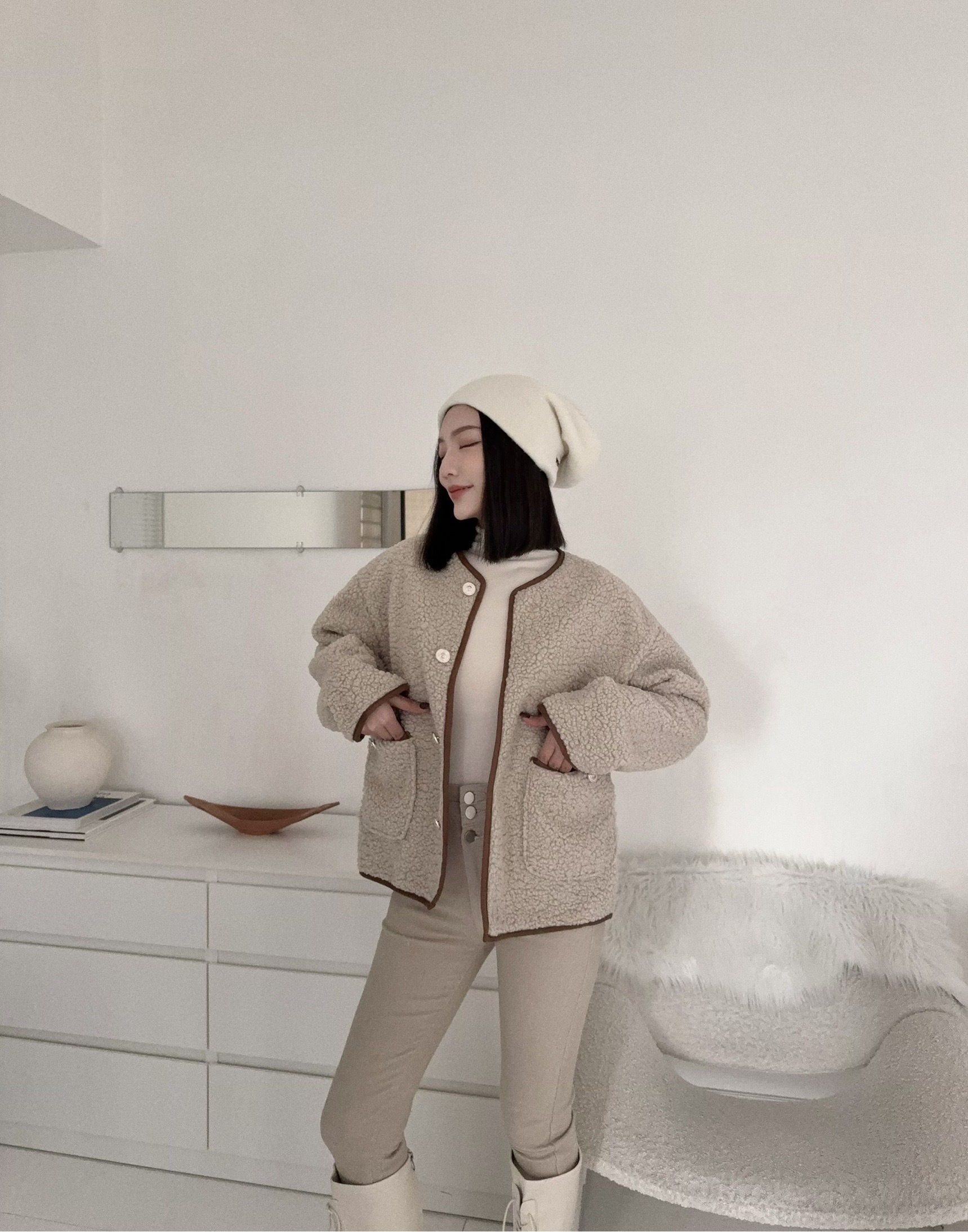 122503『選品』暖呼呼小香風羊羔毛拼接外 (2)