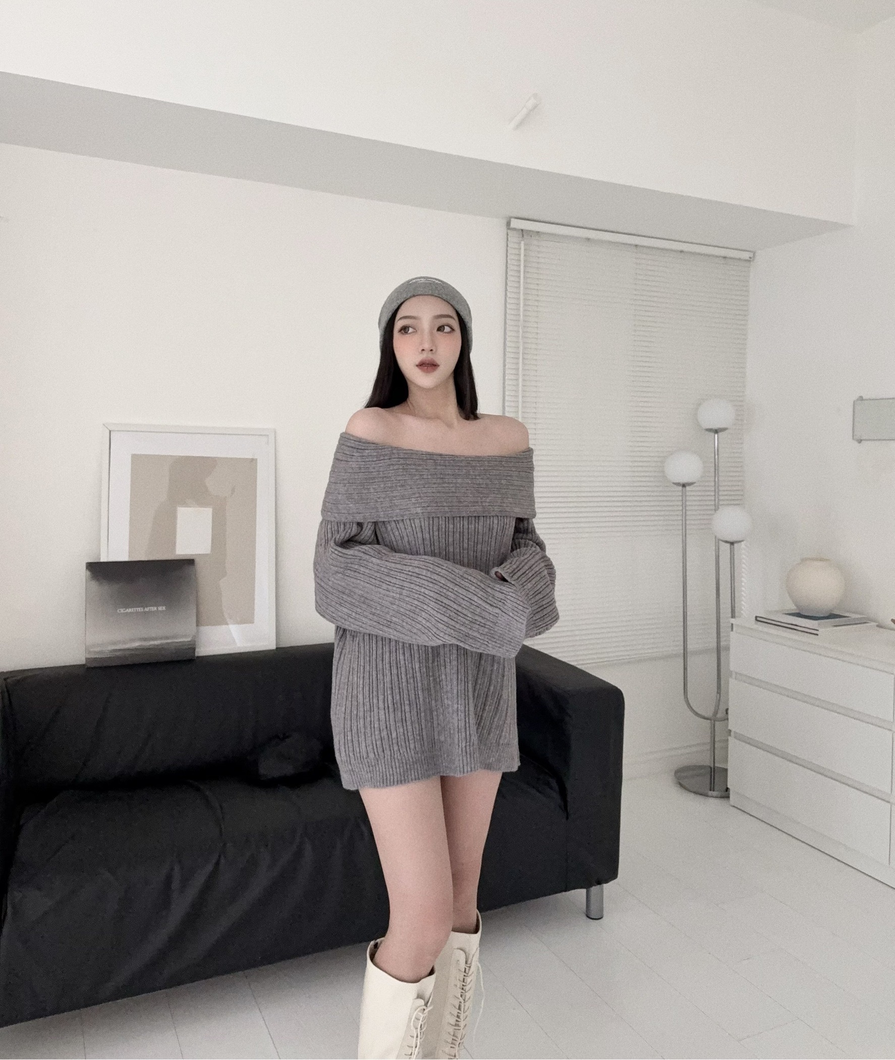 #1225892『選品』辣妹純欲坑條針織翻領一字上衣 (2)