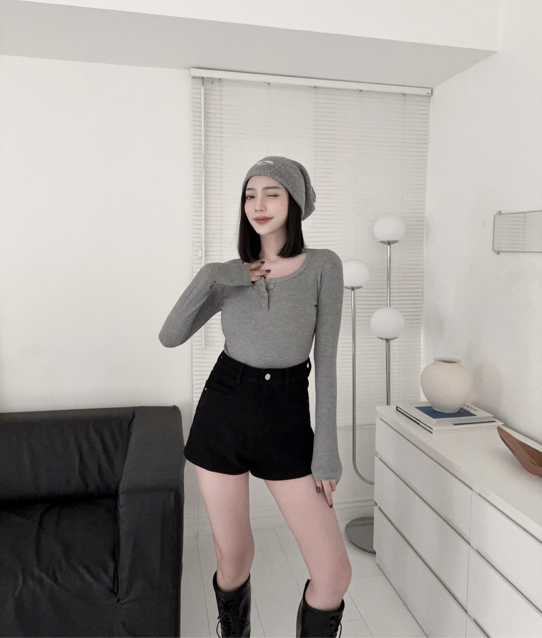 12253838『選品』暖呼呼加絨百搭彈力短褲 (4)