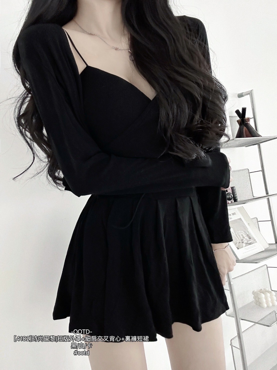 [4182]時尚巴黎短版外罩+細肩交叉背心+裏褲短裙 (5)
