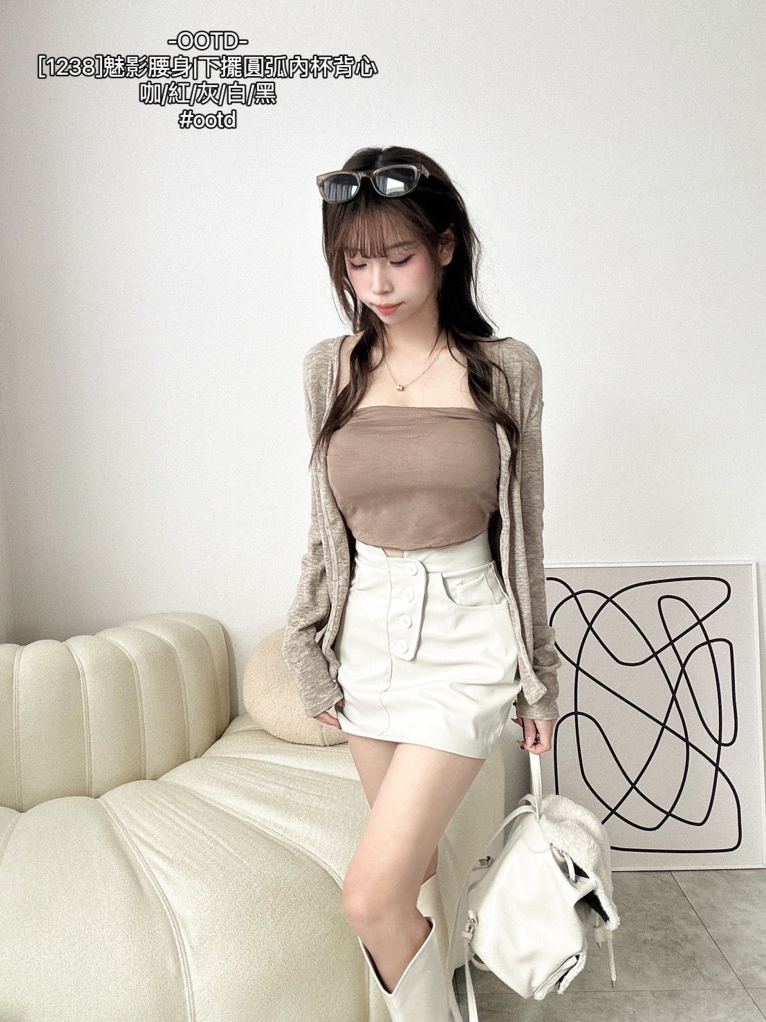 [1238]魅影腰身下擺圓弧內杯背心 (2)