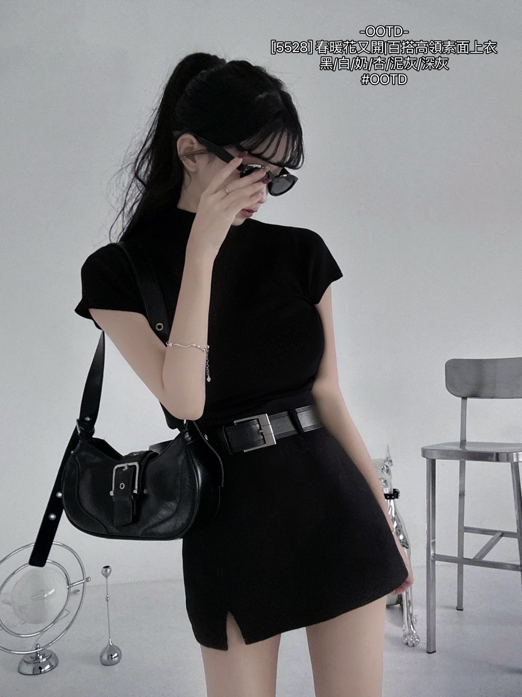 [5528] 春暖花又開百搭高領素面上衣 (11)