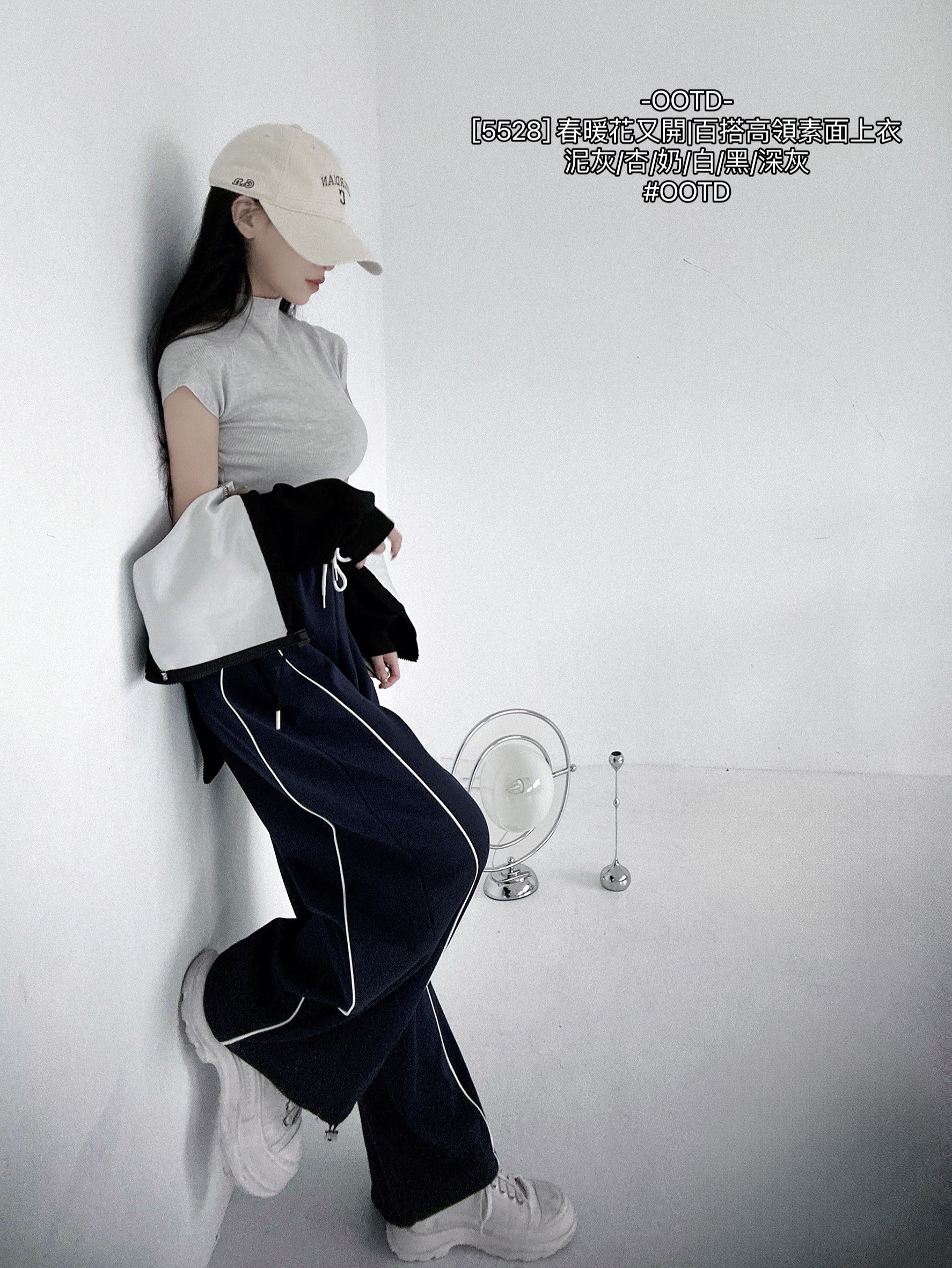 [5528] 春暖花又開百搭高領素面上衣 (7)