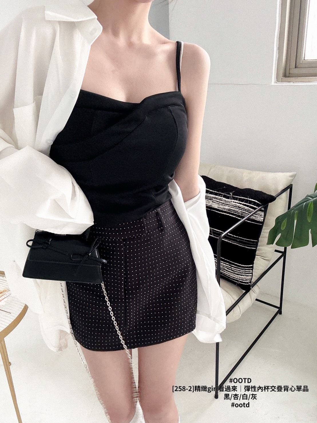 [258-2]精緻girl看過來｜彈性內杯交疊背心單品 (8)