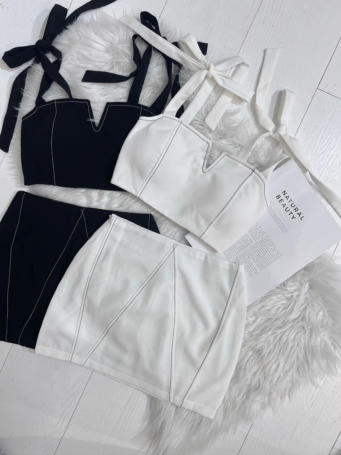 7239獨家反車線小V魚骨綁帶背心set