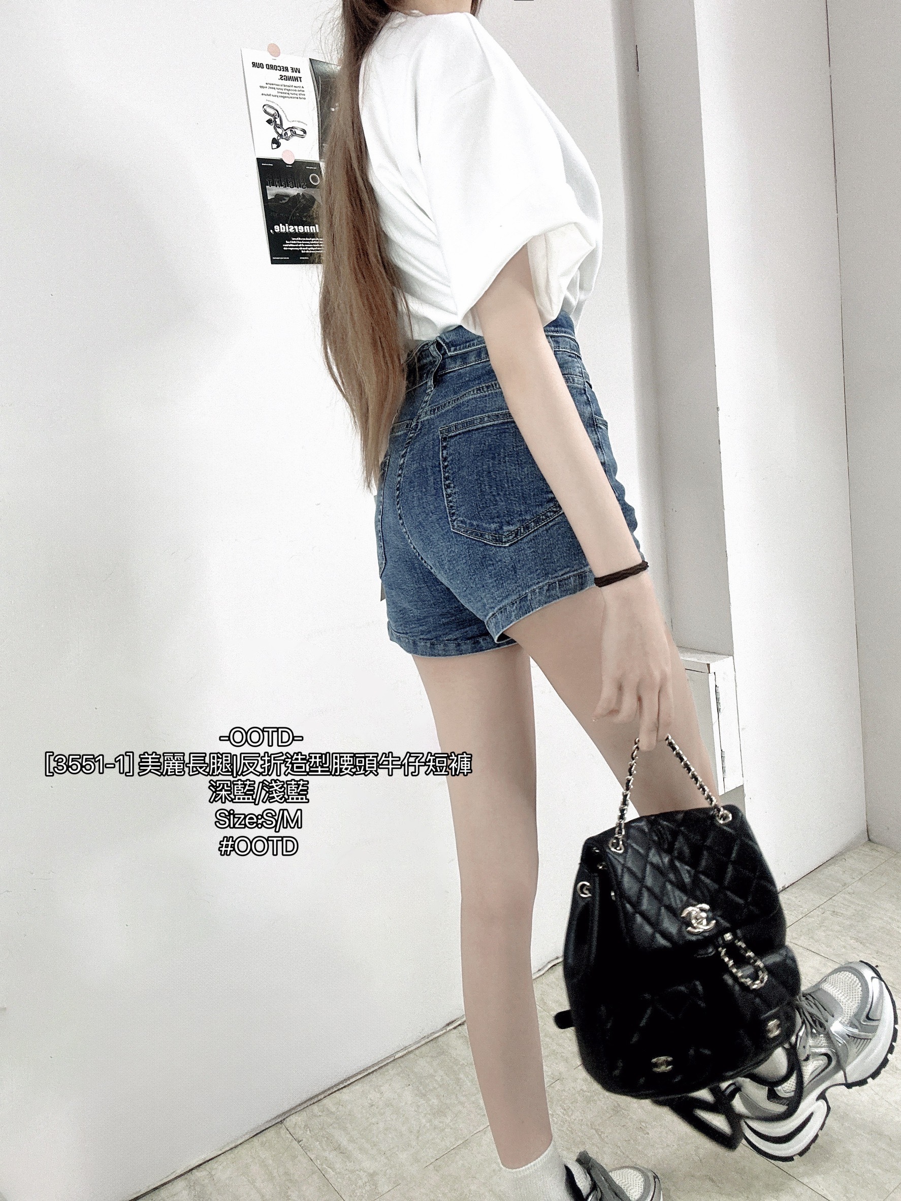 [3551-1] 美麗長腿反折造型腰頭牛仔短褲 (7)