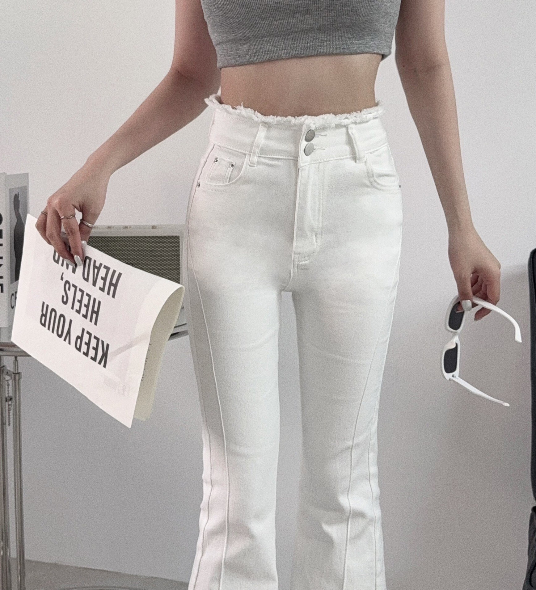 9023『選品』超彈力雙釦百搭長腿牛仔褲 (2)