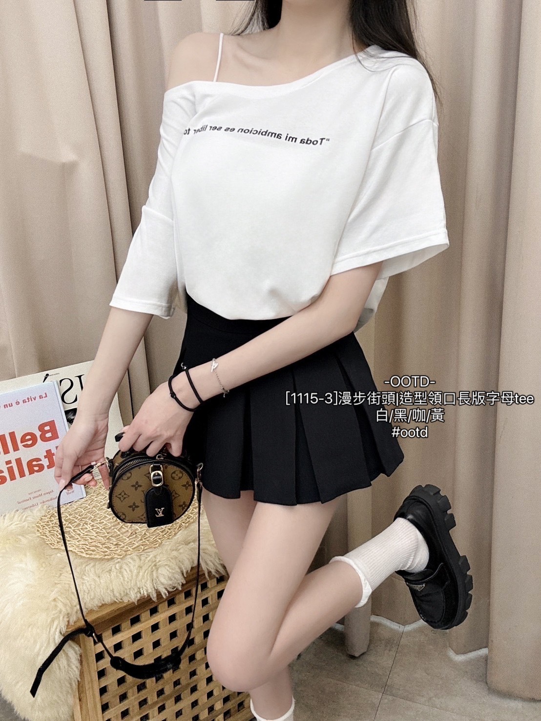 [1115-3]漫步街頭造型領口長版字母tee