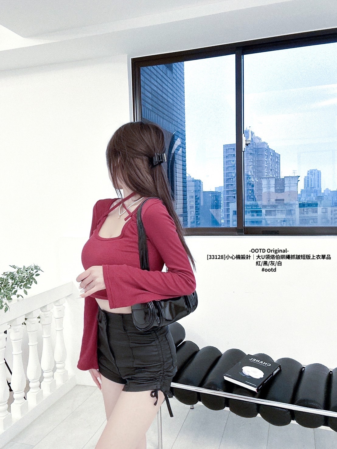 [33128]小心機設計｜大U領烙伯綁繩抓皺短版上衣單品 (6)