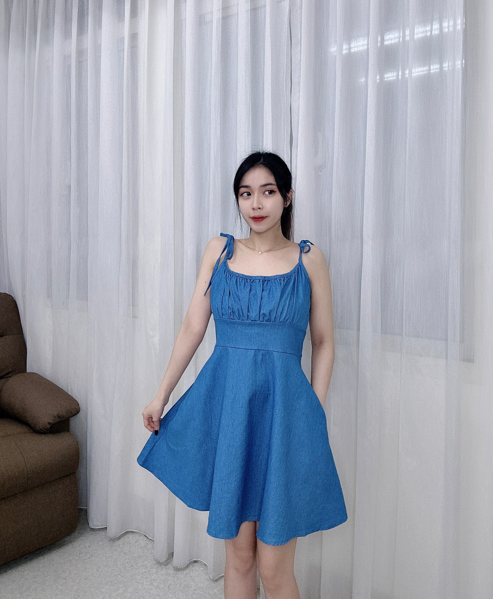 2430肩綁帶口袋牛仔洋