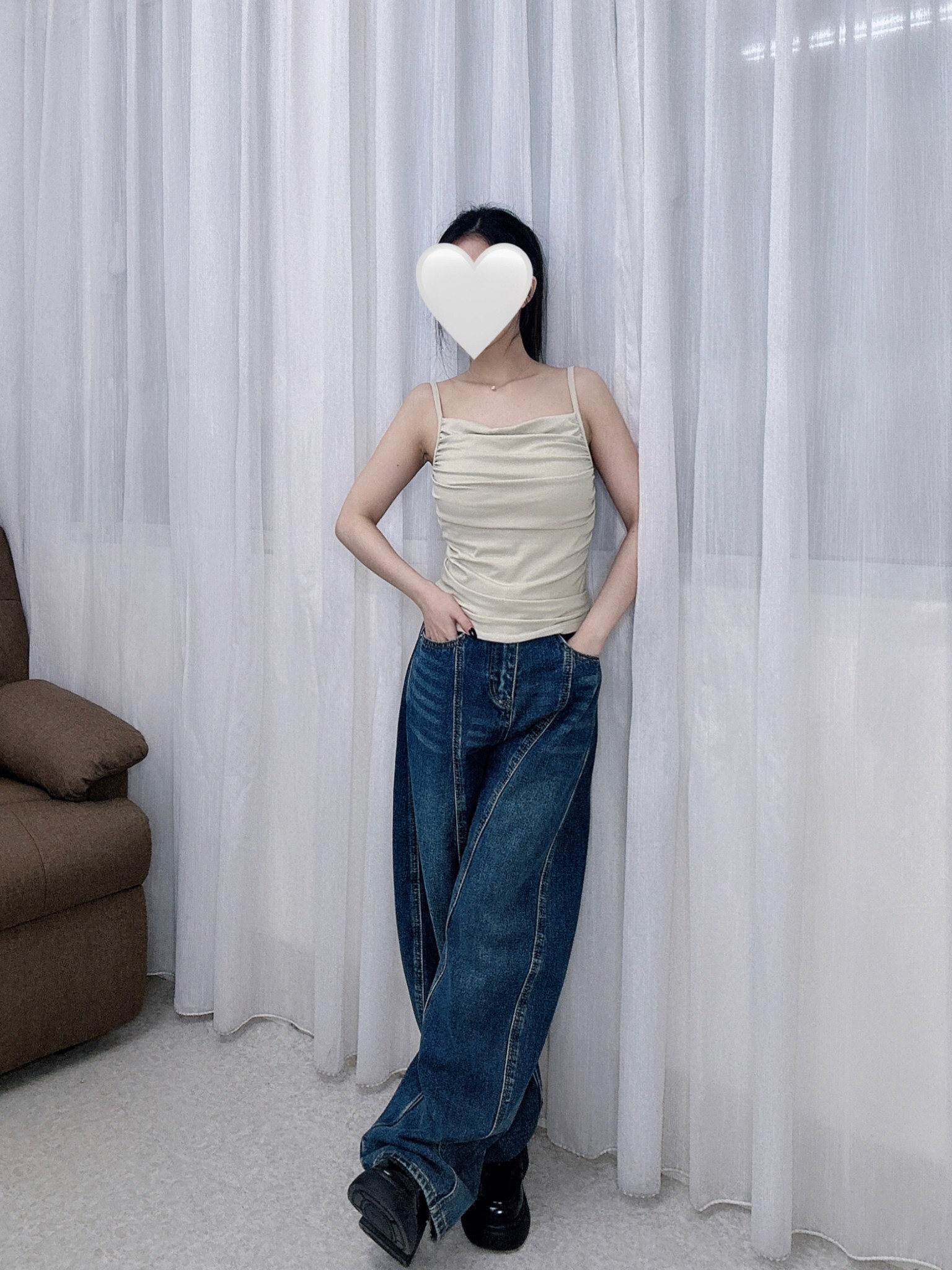 10690復古寬鬆牛仔彎刀褲 (2)