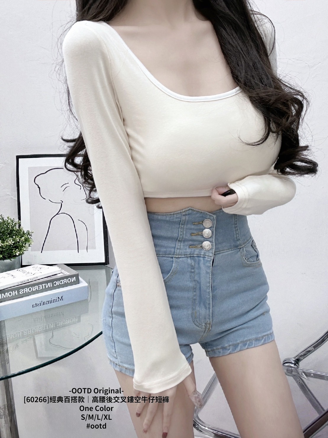 [60266]經典百搭款｜高腰後交叉鏤空牛仔短褲 (4)