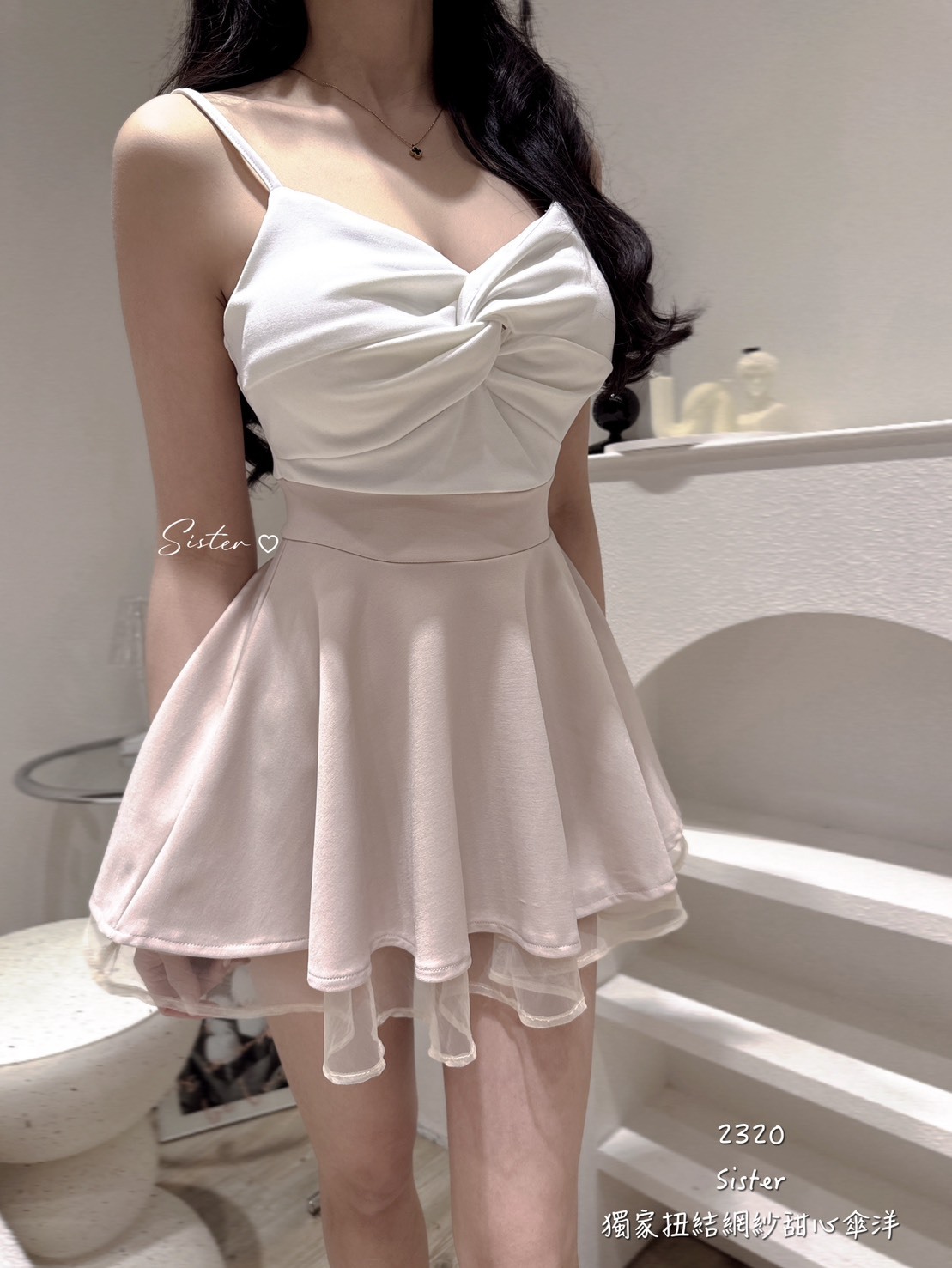 2320 獨家扭結網紗甜心傘洋 (4)