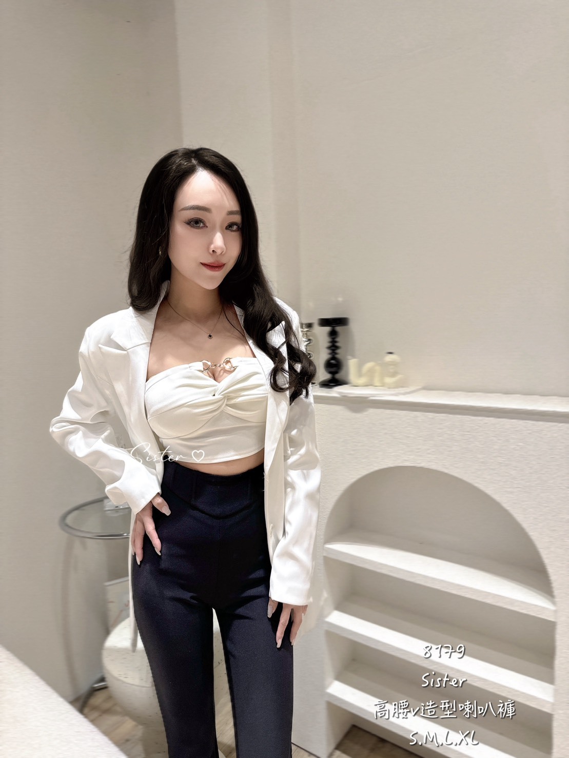 #8179 高腰V造型喇叭褲 (2)