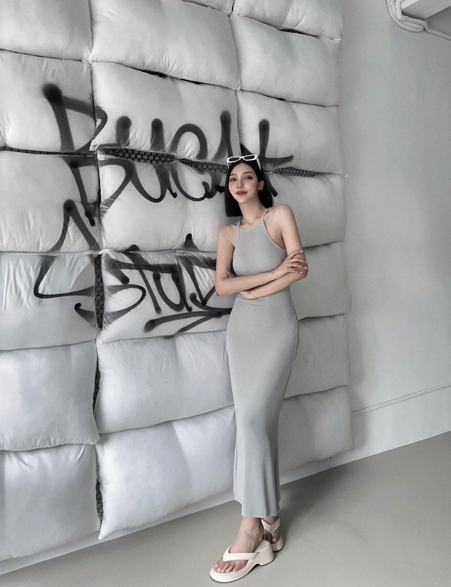 #0952𝓐.𝓓𝓮𝓼𝓲𝓰𝓷 『訂製款』歐美削肩露背長洋 (2)