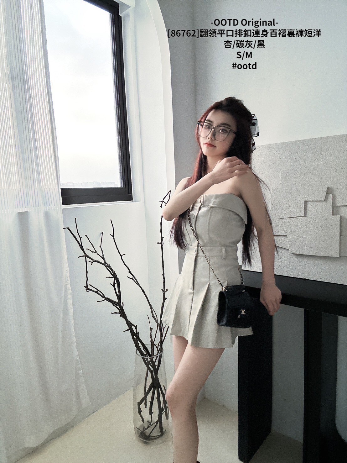 [86762]翻領平口排釦連身百褶裏褲短洋 (2)