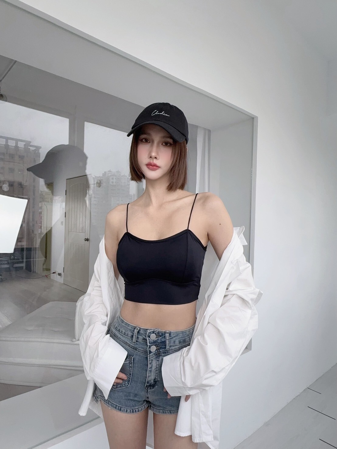 2125 𝓛𝓪𝓭𝔂𝓰𝓸細肩冰絲涼感bra top