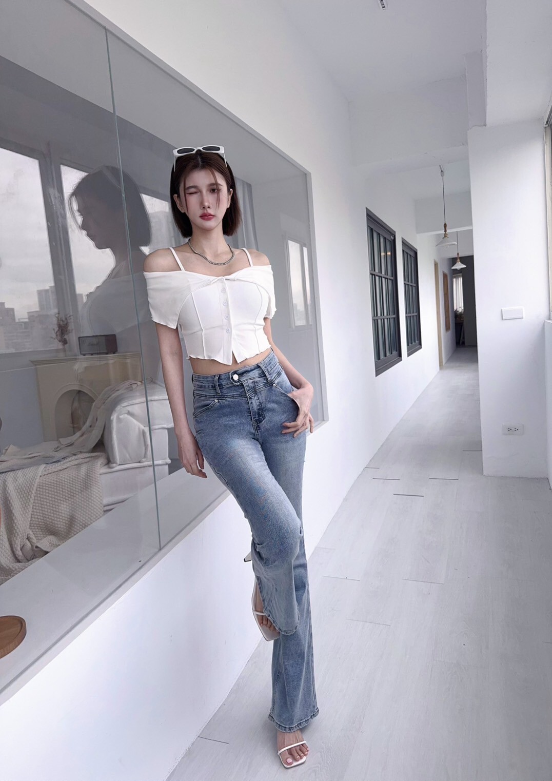 2110 𝓛𝓪𝓭𝔂𝓰𝓸細肩大翻領排扣上衣 (3)