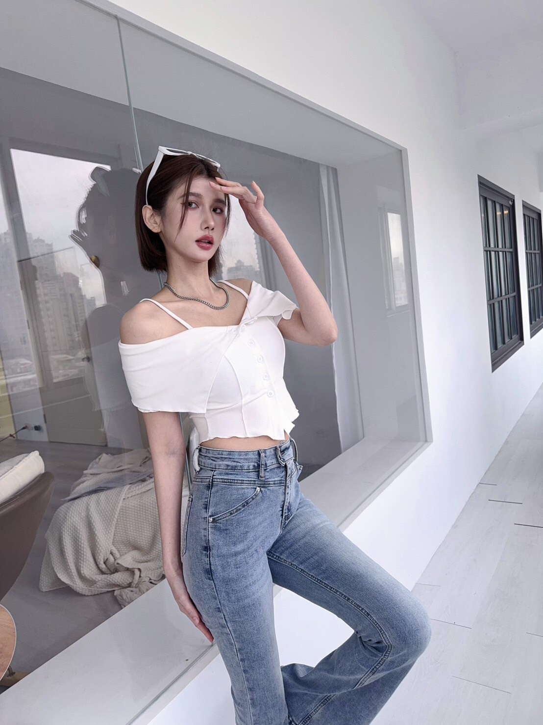 2110 𝓛𝓪𝓭𝔂𝓰𝓸細肩大翻領排扣上衣