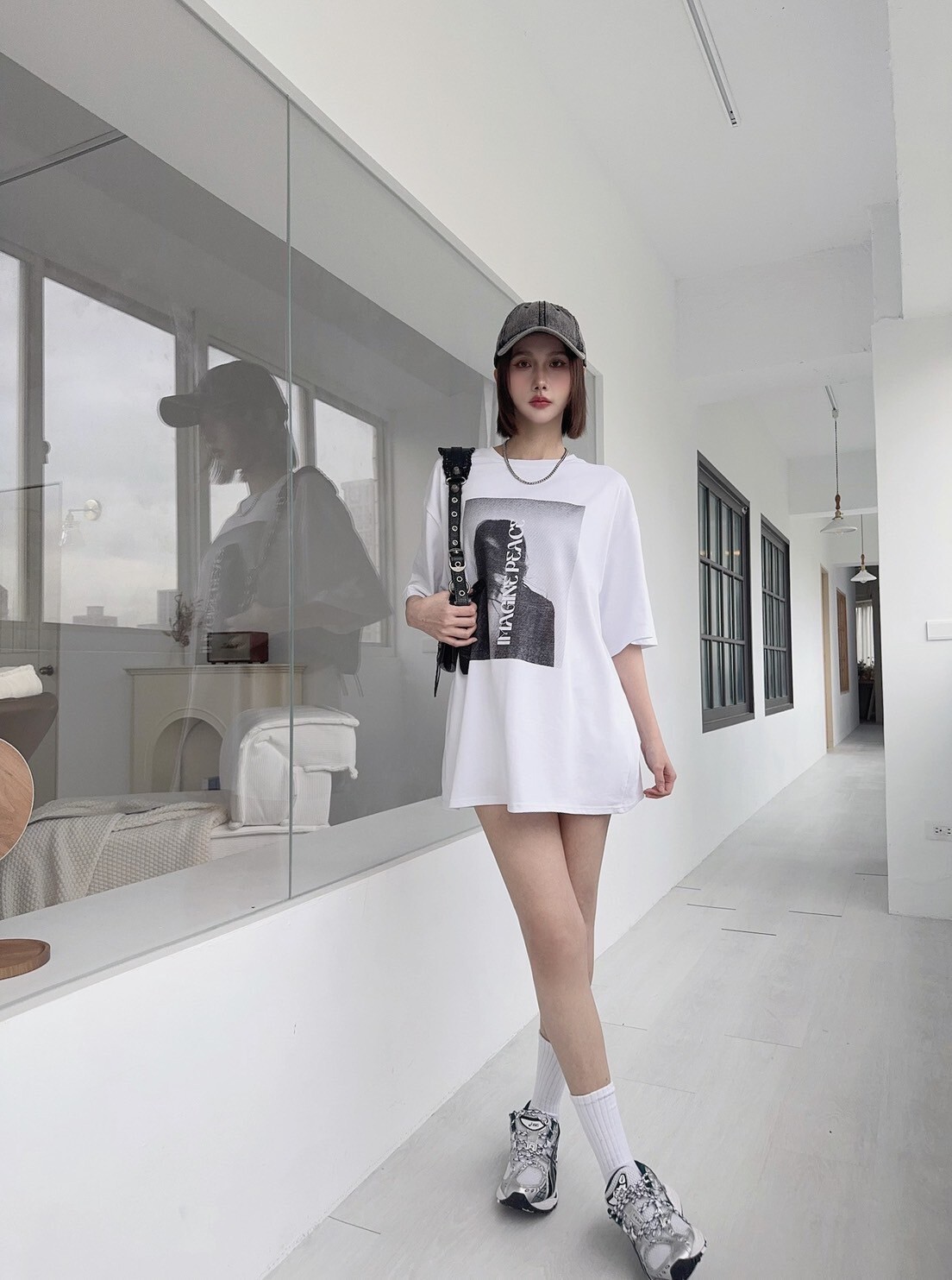 1307 𝓛𝓪𝓭𝔂𝓰𝓸休閒女人圖寬鬆大T (2)