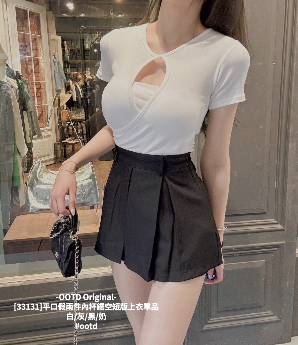 [33131]平口假兩件內杯鏤空短版上衣單品 (2)