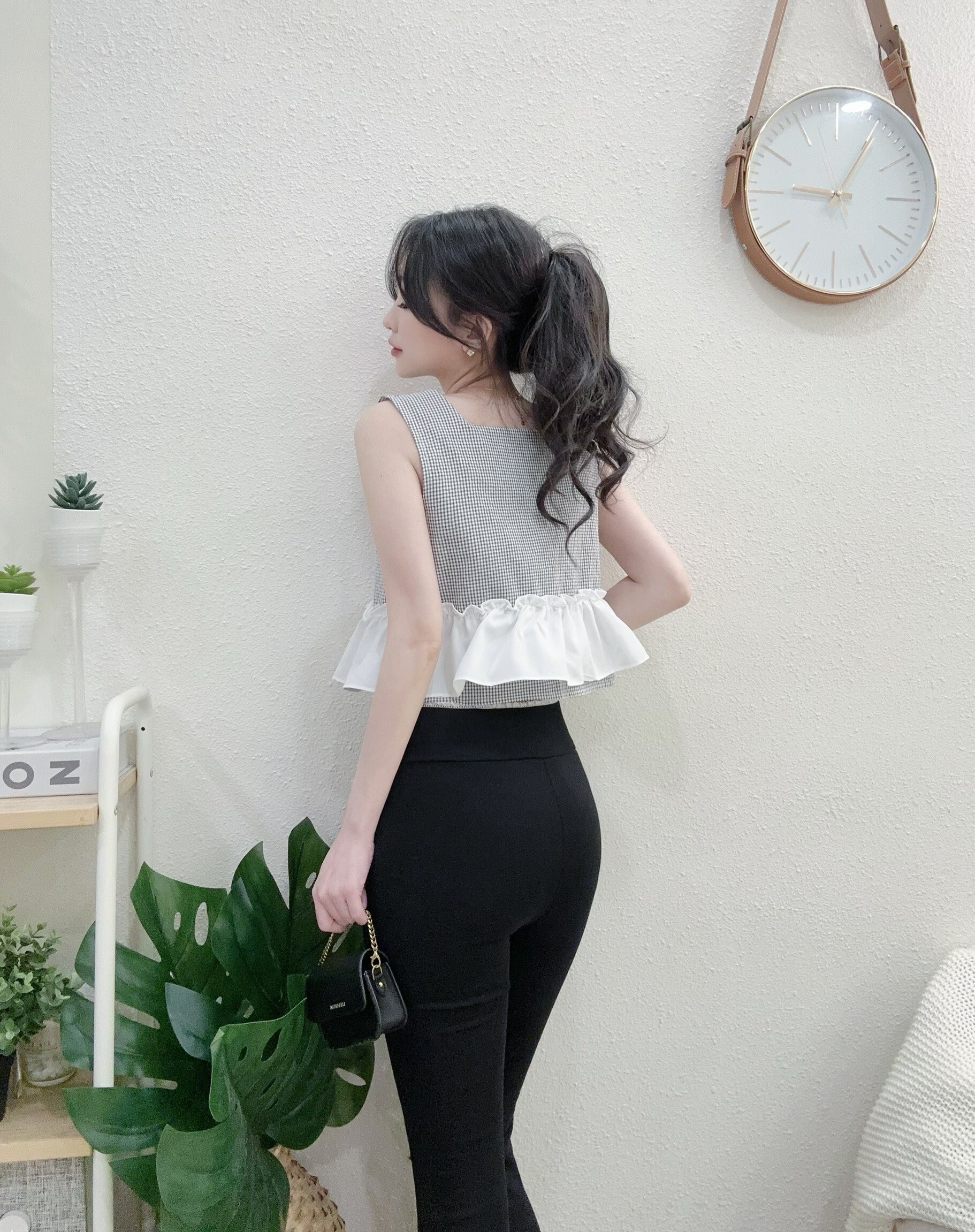 8912 P200 甜美寬肩細格拼接傘擺背心 (2)