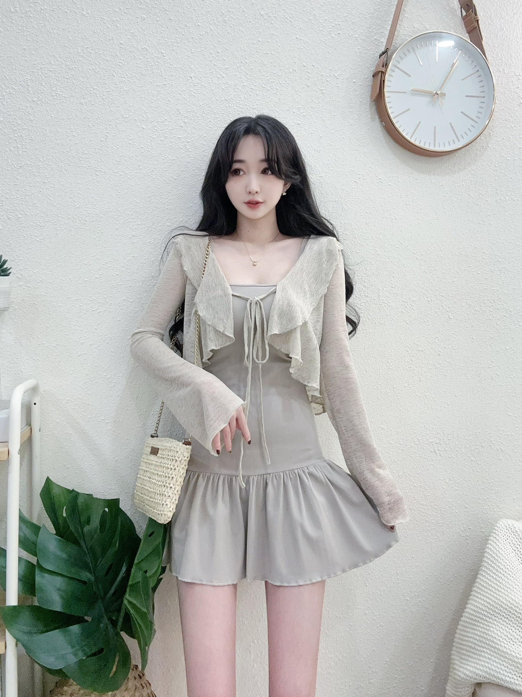 2038 P340 氣質荷葉罩衫+背心魚尾短洋