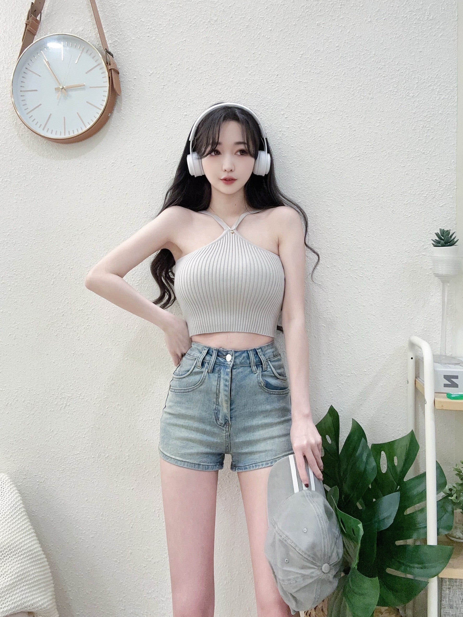 9911 P190 造型V型肩帶針織罩杯背心 (2)