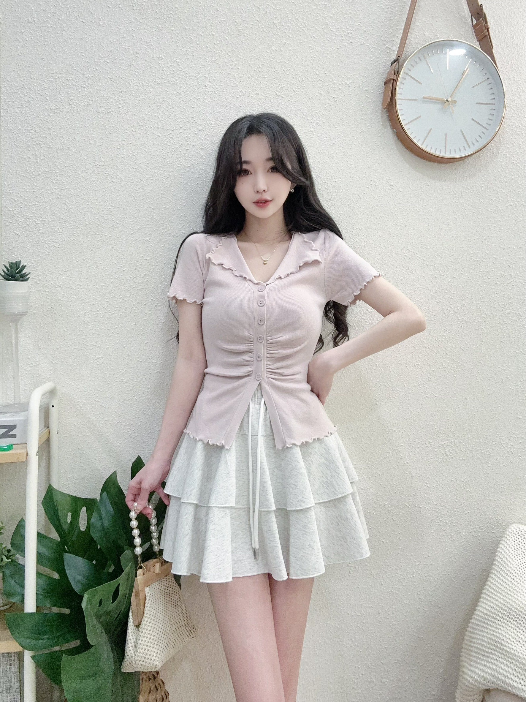 #380 P190 氣質翻領抓皺捲邊針織上衣