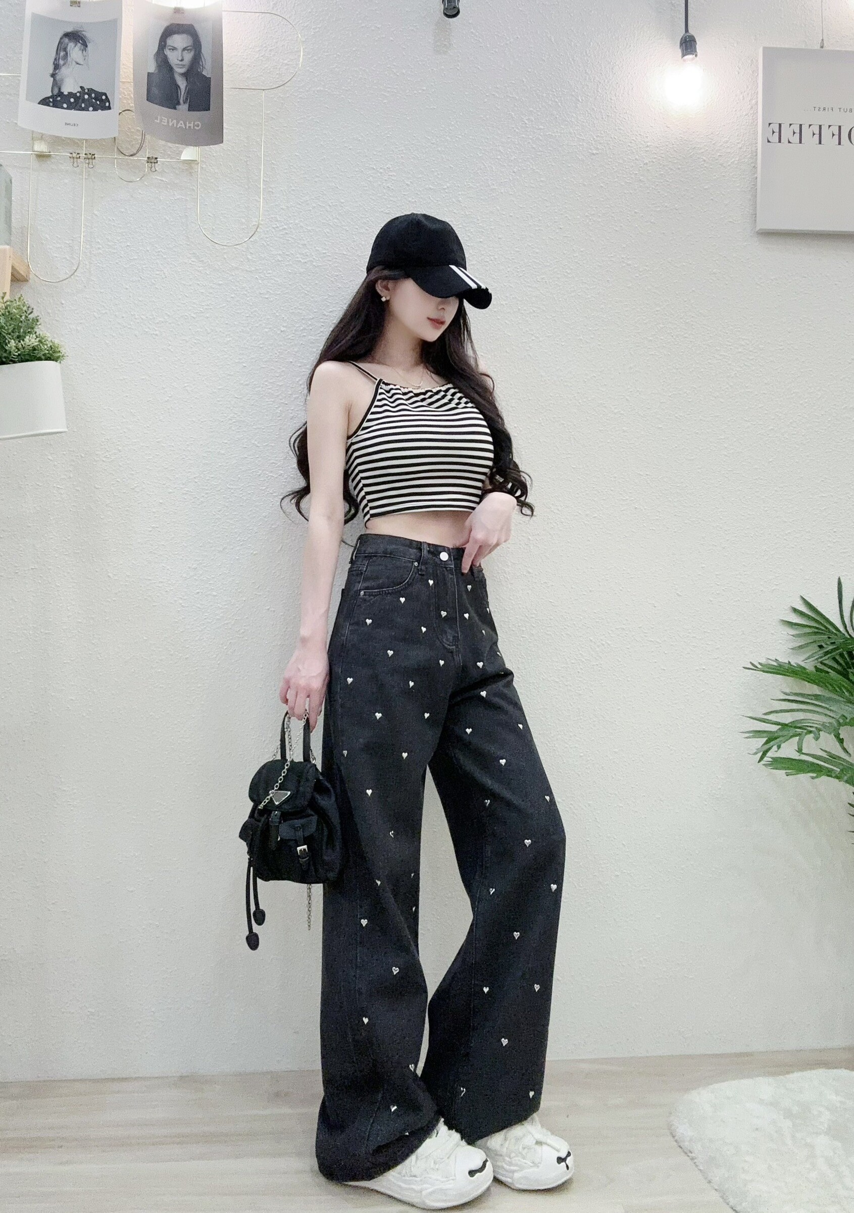 2702 P340 重工滿版銀質愛心牛仔寬褲