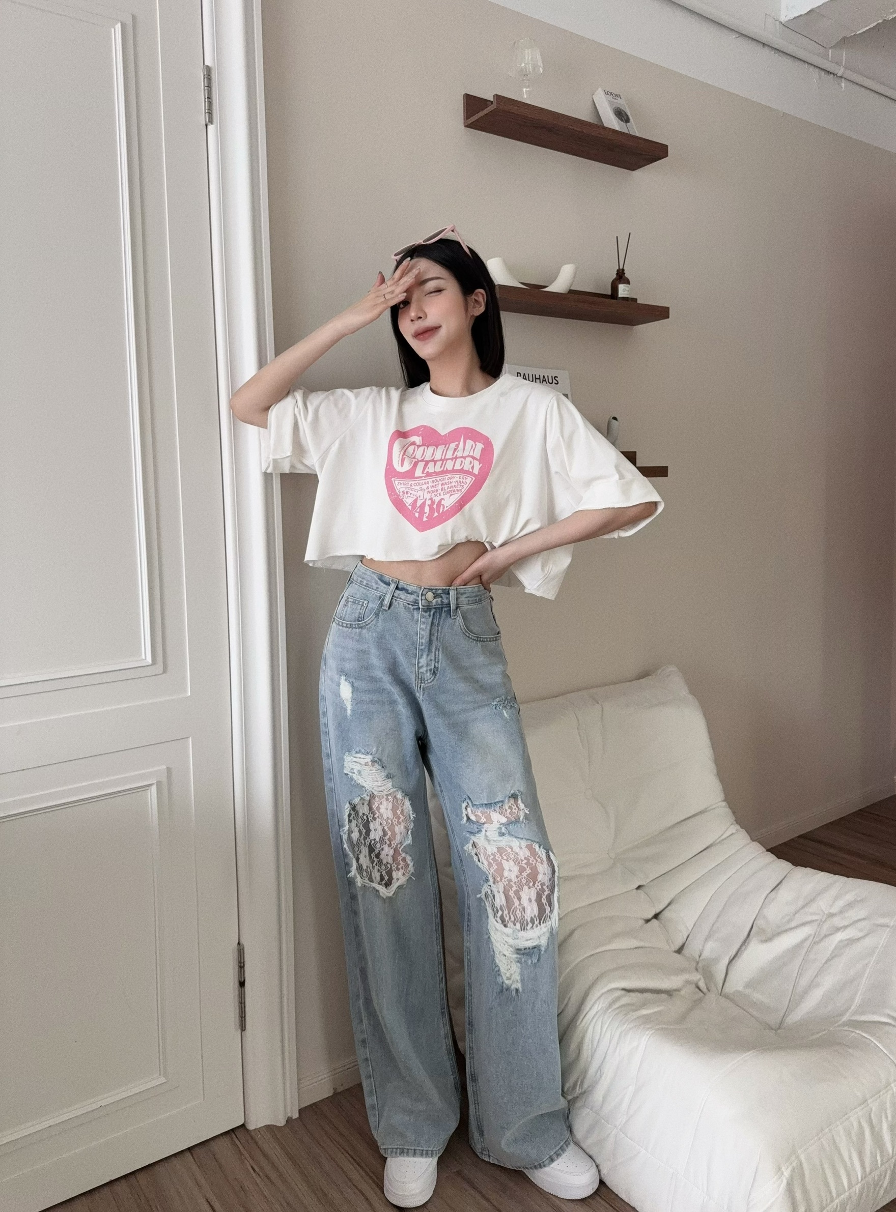 2507 『選品』美式字母愛心短版T (2)