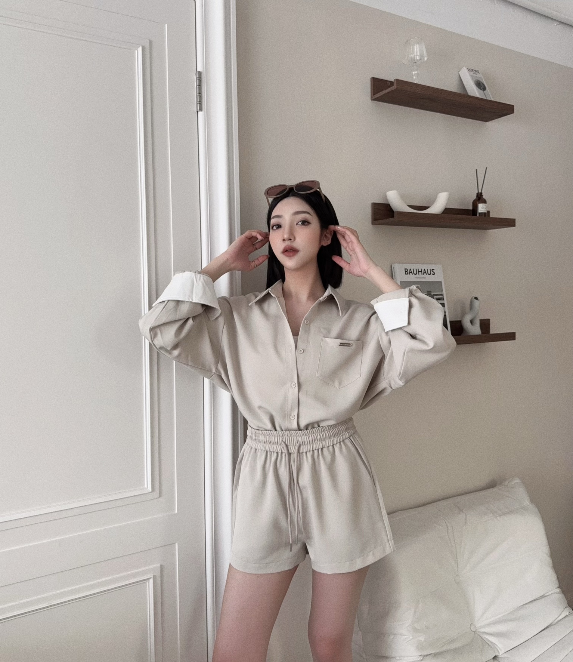 5472 『訂製款』鐵標撞色長袖襯衫+抽繩短褲