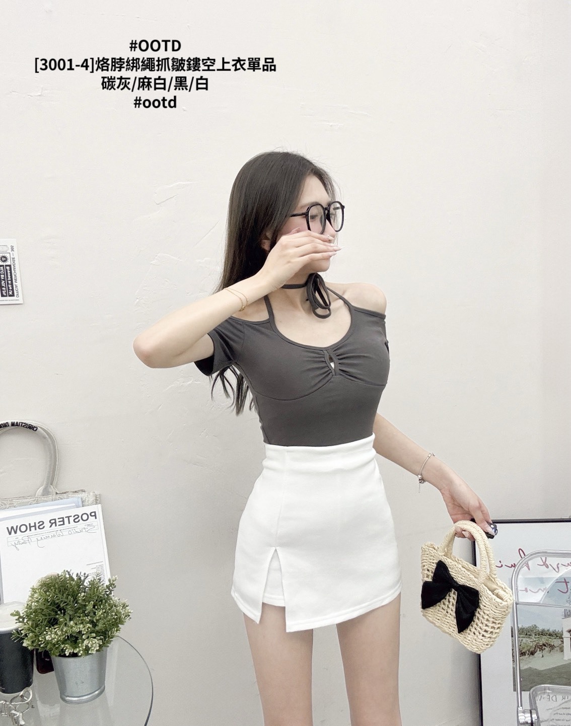 [3001-4]烙脖綁繩抓皺鏤空上衣單品 (6)